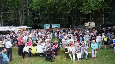 Rathausfest-im-Licht-Teil-1-009